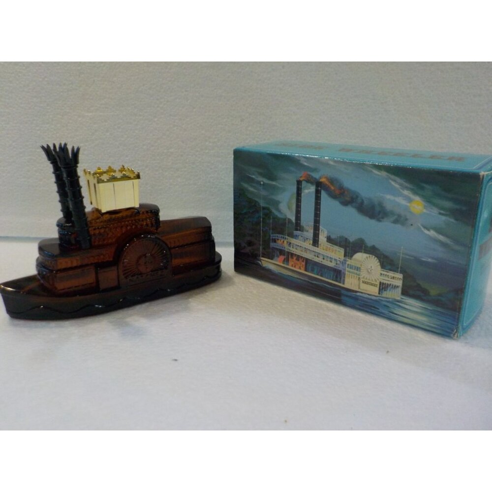 Vintage Avon Side Wheeler Dark Amber Glass Wild Country 5 fl oz Decanter Boat